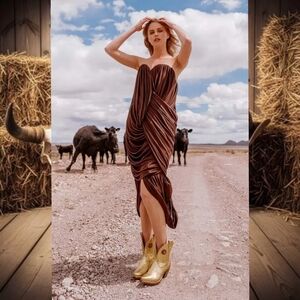 MIRON CROSBY Marianne Metallic Gold Leather Boots